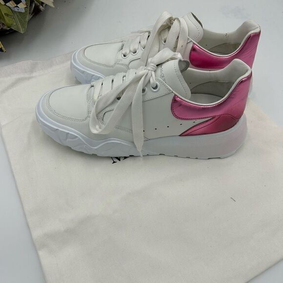 Women’s Alexander McQueen low top metallic sneaker size 38 made in Italy - Picture 6 of 12